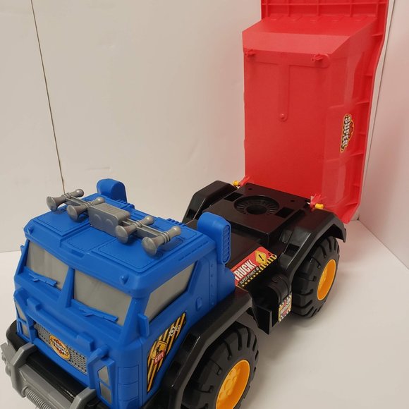New Dump Truck - Picture 3 of 11